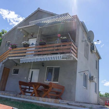 Apartments Mateo บาร์บินเย ภายนอก รูปภาพ