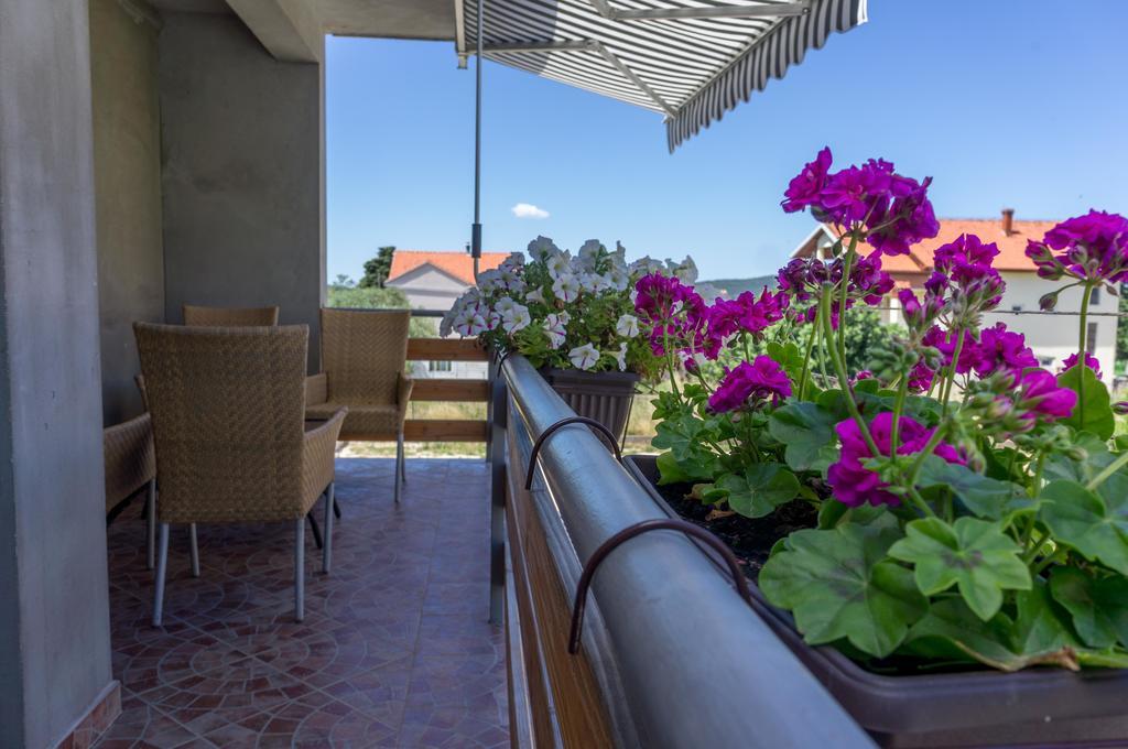 Apartments Mateo บาร์บินเย ภายนอก รูปภาพ